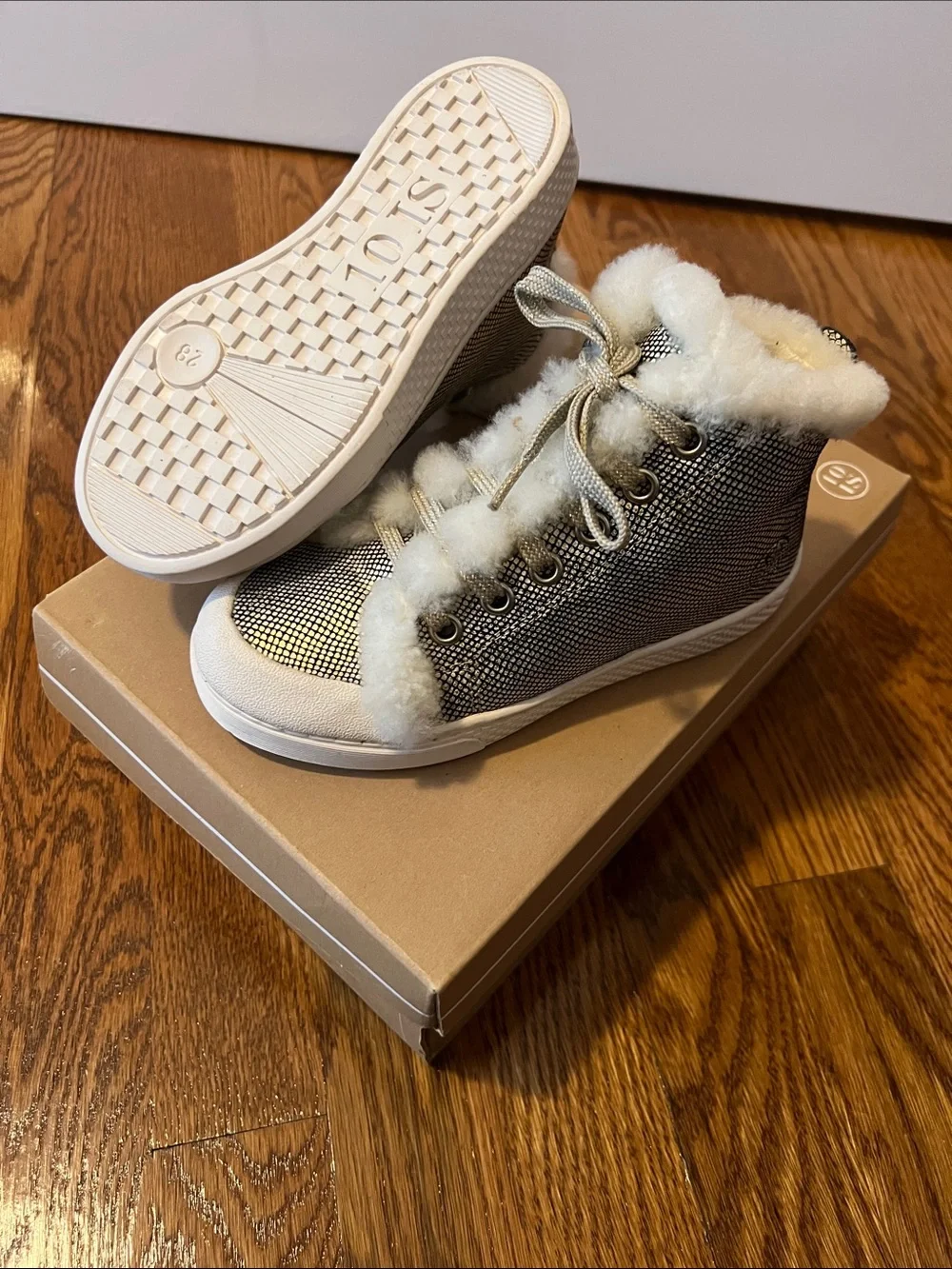 Girls Metallic Silver Faux-Fur High-Top Boots